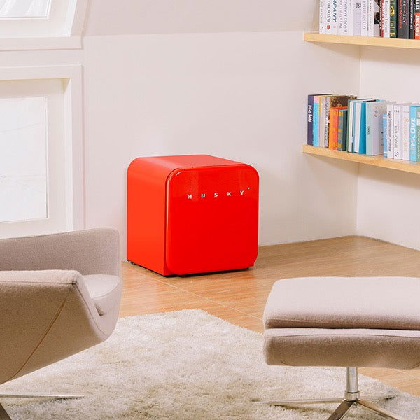 Retro Mini Fridge – Red - manspaces.co.uk  - 